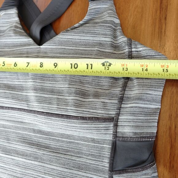 Lululemon Push Your Limits Tank Grey Sz 4 *check Measurements* - Picture 8 of 10